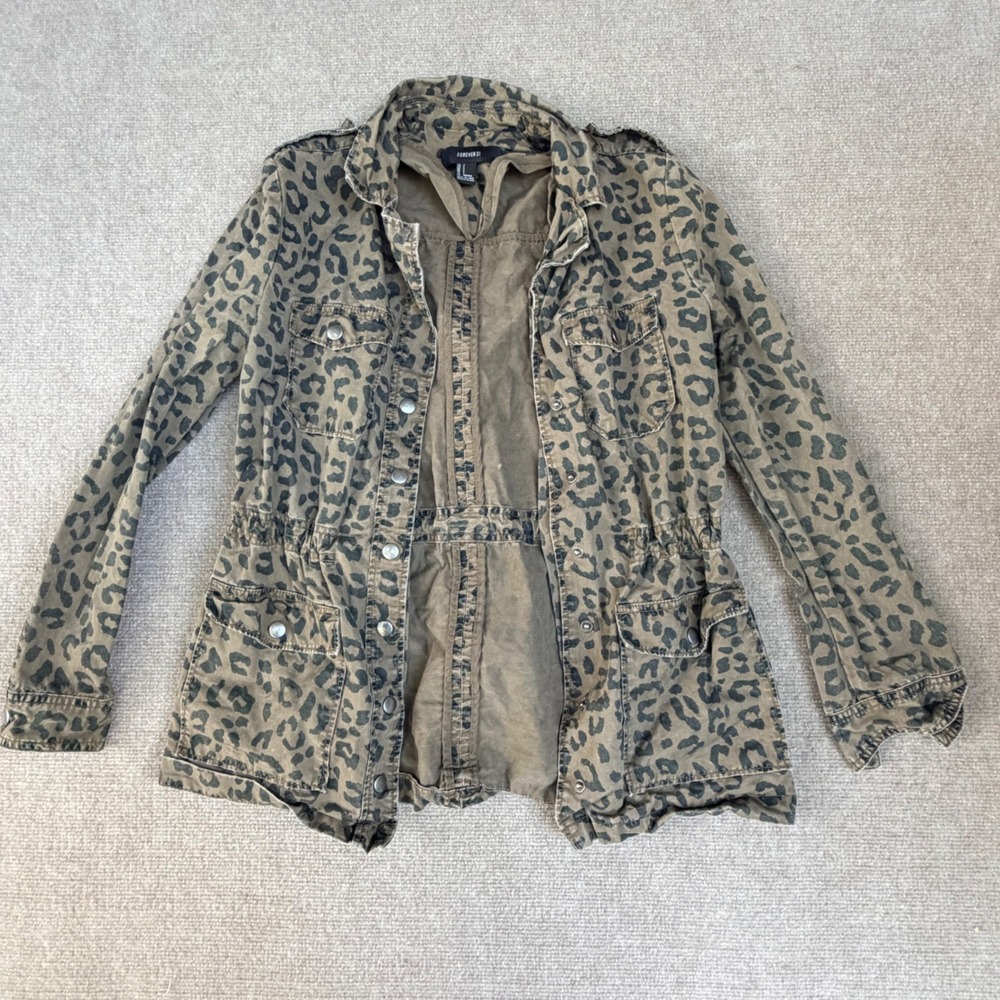 Forever 21 Leopard Print Utility Jacket Olive Green Snap Front Field Coat Small